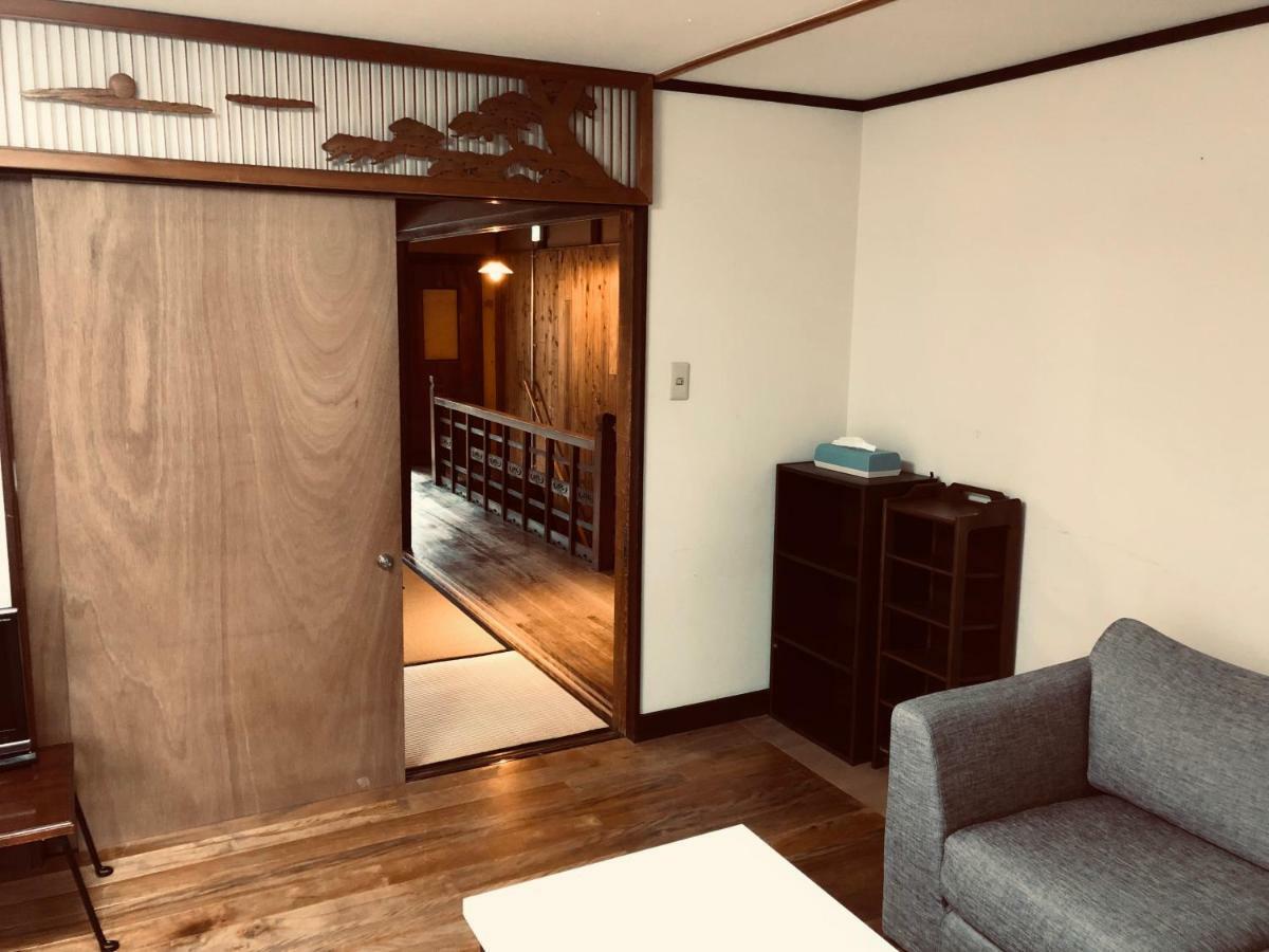 הירושימה Tsuruya Guesthouse מראה חיצוני תמונה