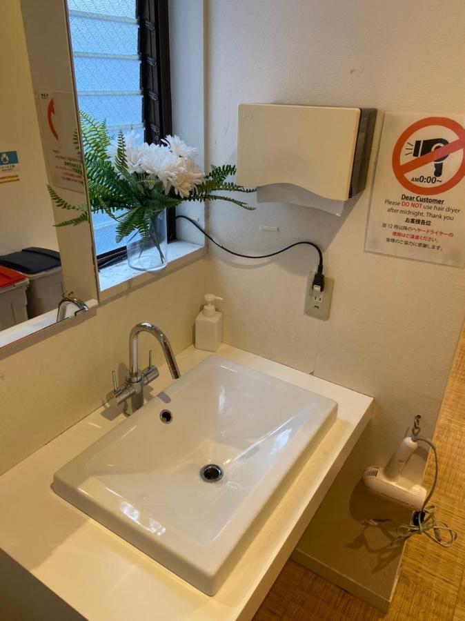 הירושימה Tsuruya Guesthouse מראה חיצוני תמונה
